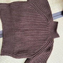 H&M 茶色　ニット