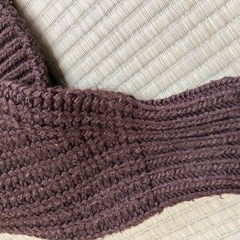 H&M 茶色　ニットの画像