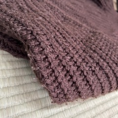 H&M 茶色　ニットの画像