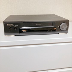 ビデオデッキ　Panasonic    NV-H20G