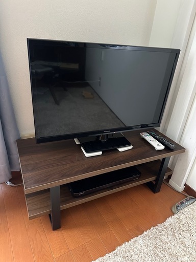 テレビとレコーダー、テレビボードセット