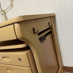 水戸受け取り　勉強机　学習机　ライト付き　の画像