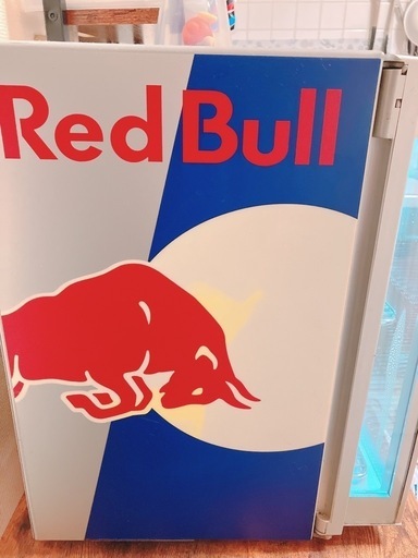 レッドブル非売品冷蔵庫
