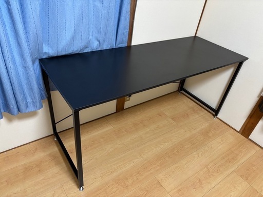 パソコンデスク　160✖️60cm