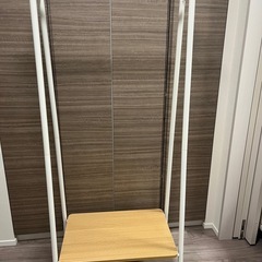 [受け渡し予定者決まりました]A型ハンガーラック　ホワイトの画像