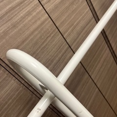 [受け渡し予定者決まりました]A型ハンガーラック　ホワイトの画像