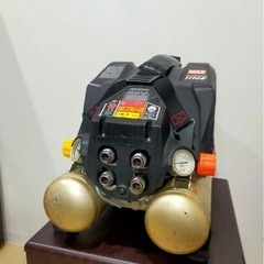 MAX マックス エアコンプレッサー AK-HL1110Eの画像