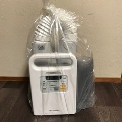 【未使用✨】ふとん乾燥機　カラリエ
の画像