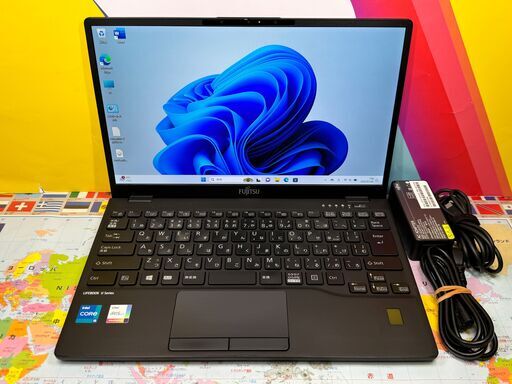 M33　美品LTE版 LIFEBOOK U9311 タッチパネル第11世代i5/256SSD　軽量