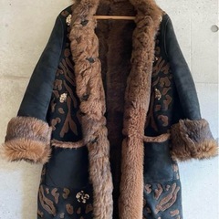 美品　購入価格40万イタリア製最高級ムートンコート 