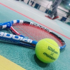 硬式テニスを一緒にしましょう🎾