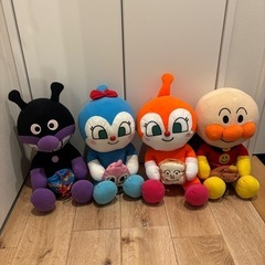 アンパンマンたち　ぬいぐるみ