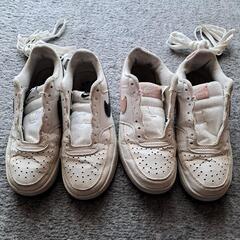 NIKEシューズ。2足セット｡再再値下げしました。❗の画像