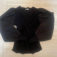 ④バルーン袖カシュクールBK
