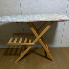 古いアイロン台