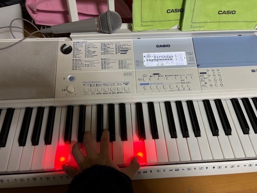 Casiotone 光ナビゲーションキーボード LK-515