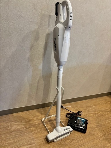 makita コードレス掃除機