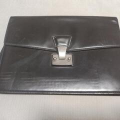 カルティエ　パシャ　セカンドバッグ　箱付