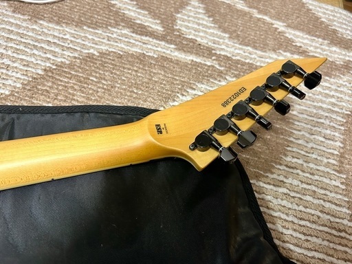 ほぼ新品 ESP EDWARDS E-AL-166 PINK SAWTOOTH アレキシ・ライホモデル エレキギター ほぼ新品 ESP EDWARDS E-AL-166 PINK SAWTOOTH アレキシ・ライホモデル エレキギター