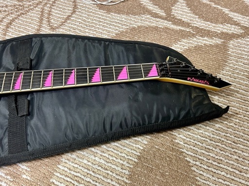 ほぼ新品 ESP EDWARDS E-AL-166 PINK SAWTOOTH アレキシ・ライホモデル エレキギター ほぼ新品 ESP EDWARDS E-AL-166 PINK SAWTOOTH アレキシ・ライホモデル エレキギター