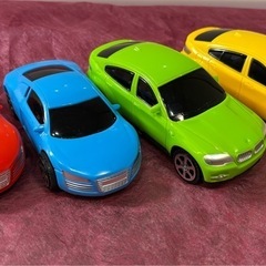 【無料】車のおもちゃ24個セットの画像