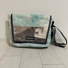 FREITAG メッセンジャーバッグ
