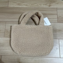 ボリス ボア ハンドバッグの画像