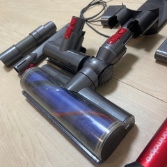 【訳あり】ダイソンV8 SV10 掃除機 　の画像