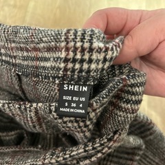 【新品】SHEIN 巻きスカートの画像