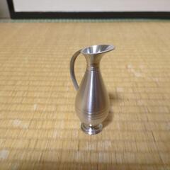 お譲り先決まりました　　置物　一輪挿しの画像