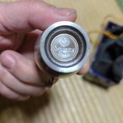 お譲り先決まりました　　置物　一輪挿しの画像