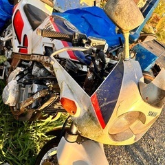 泣き泣き最終お値下げ！ヤマハFZR250レプリカ！部品取りやレストアしたい方！！の画像