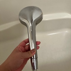 TOTOシャワーヘッド　メタル調