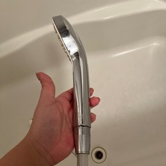 【美品】TOTOシャワーヘッド　メタル調の画像