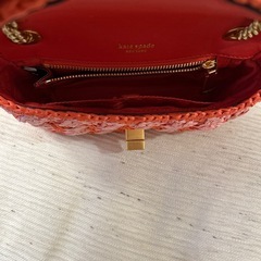 kate spade 編み込みショルダーバッグの画像