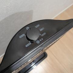 TEKNOS カーボンヒーター2灯電気ストーブ暖房器具 900W,400W ブラック CHM-4532(K)②の画像