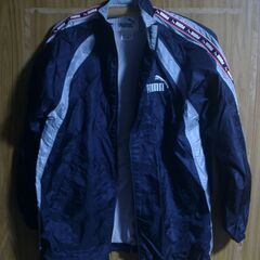 ⑧ PUMA ジャンパー 160サイズ