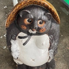 狸の置物
の画像