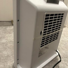 TEKNOS 人感センサー付セラミックファンヒーター 型番：TS-P1220（W）の画像