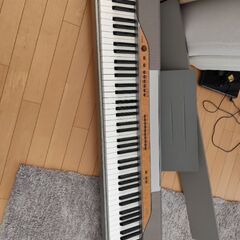 電子ピアノ　カシオPrivia