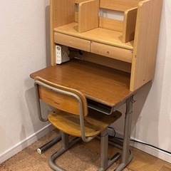 コクヨ　KOKUYO 学習机 イス 学校机 学習塾　勉強机 ナチュラル 学習デスク　つくえの画像