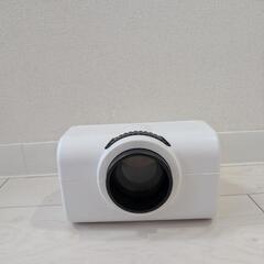 値下げ交渉可【美品】スマホプロジェクターWの画像