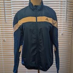 adidas ウインドブレーカー レディース