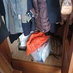 引越しのため急募☆タンス高さ180センチ×奥行き67センチ×横98センチくらい☆中身は含まれません☆運び出してくれる方の画像