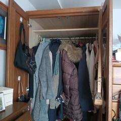 引越しのため急募☆タンス高さ180センチ×奥行き67センチ×横98センチくらい☆中身は含まれません☆運び出してくれる方の画像