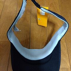 定価5390円　munsingwearマンシングウェア　サンバイザー　黒色の画像