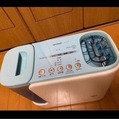 SHARP 加湿器の画像