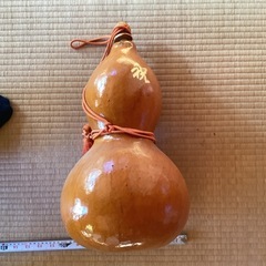 ひょうたんの置物小の画像
