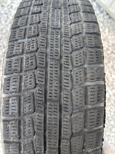 軽四コンパクトカー155 65R14ヨコハマスタッドレスタイヤ4本ホイール付き