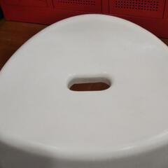 ニトリ通気性が良い抗菌風呂チェアの画像